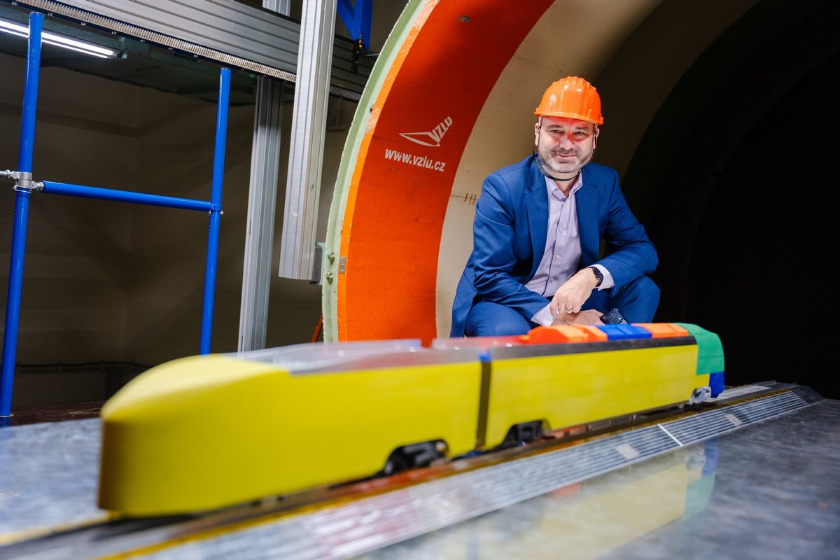 Náš nový západočeský vlak míří do aerodynamického tunelu, testy ověří stabilitu