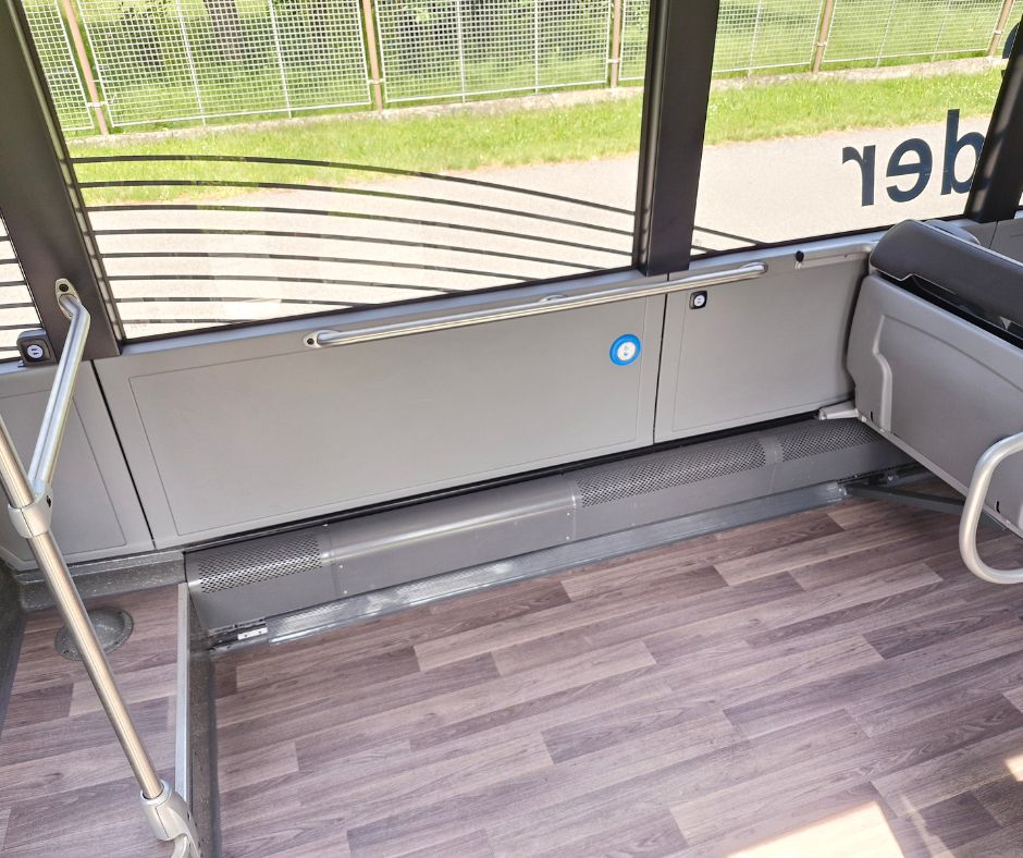 Na linkách v okolí Plzně testujeme elektrobus, cestujícím nabízí obvyklý komfort