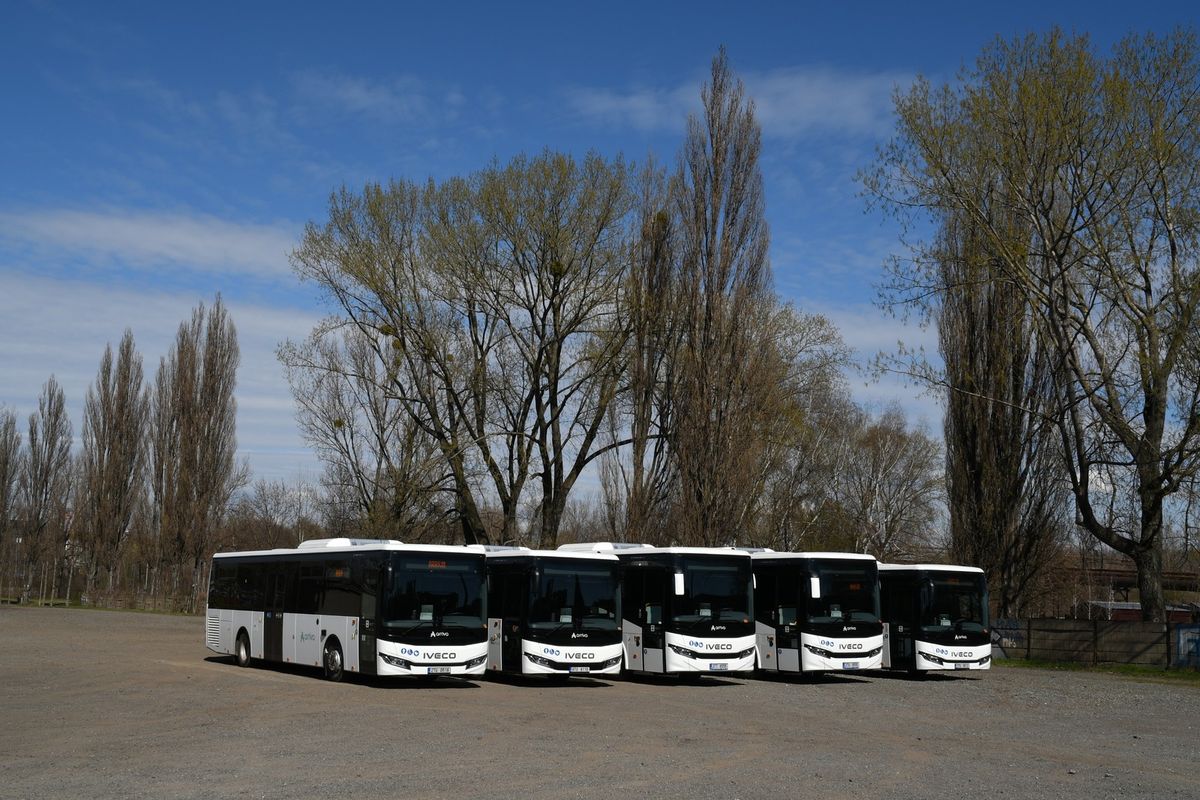 Ve Zlínském kraji jsme nasadili pět nových autobusů, mají antibakteriální potahy