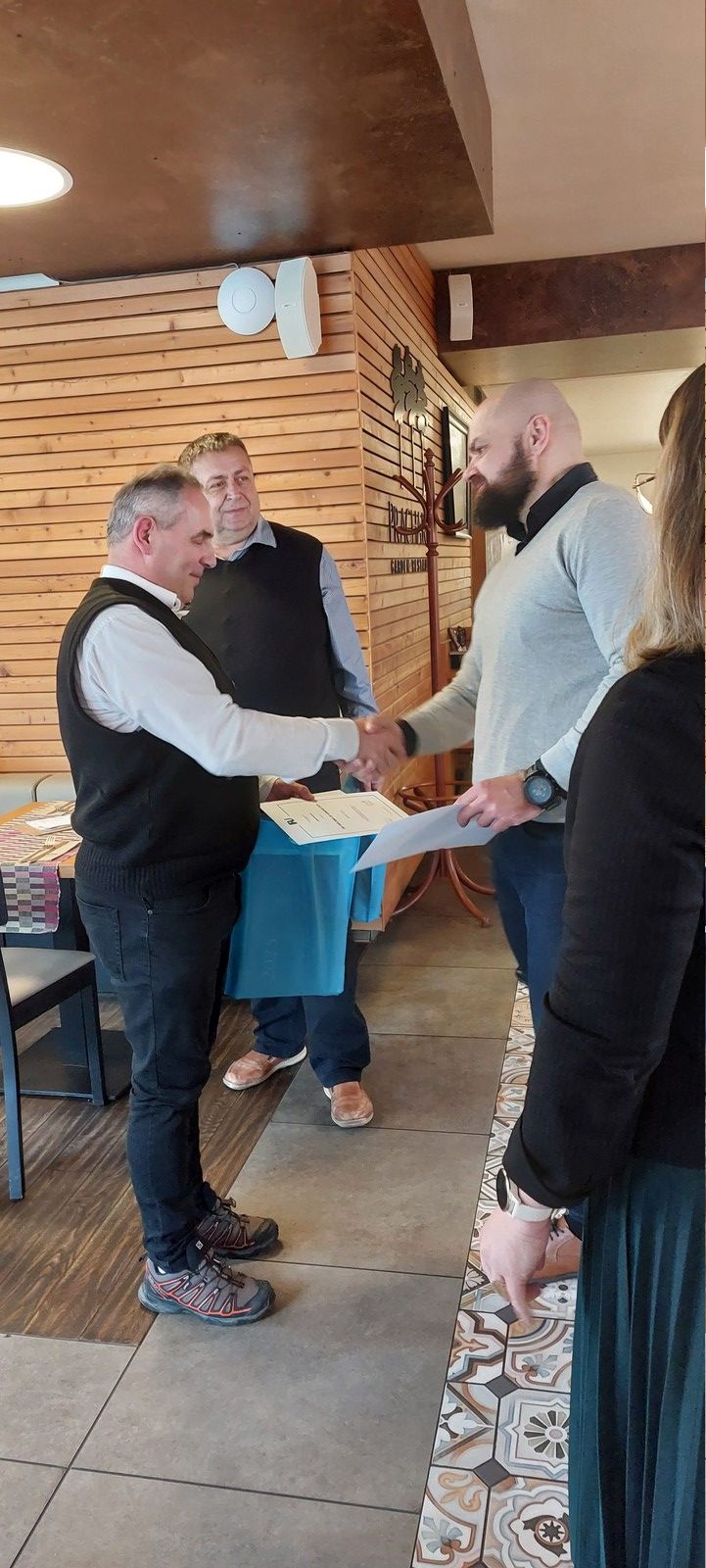 Další naši řidiči získali prestižní profesní ocenění, diplomy letos míří na Moravu