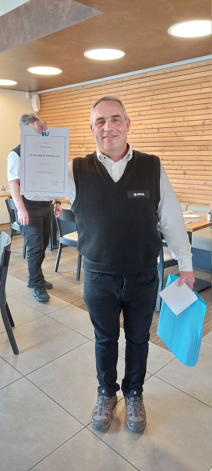 Další naši řidiči získali prestižní profesní ocenění, diplomy letos míří na Moravu