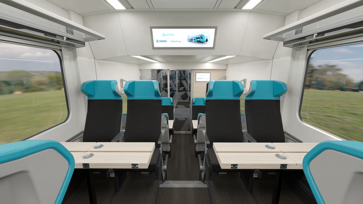 Tyrkysová s fialovou linkou a velkým X, to jsou naše vlaky z Prahy na západ Čech