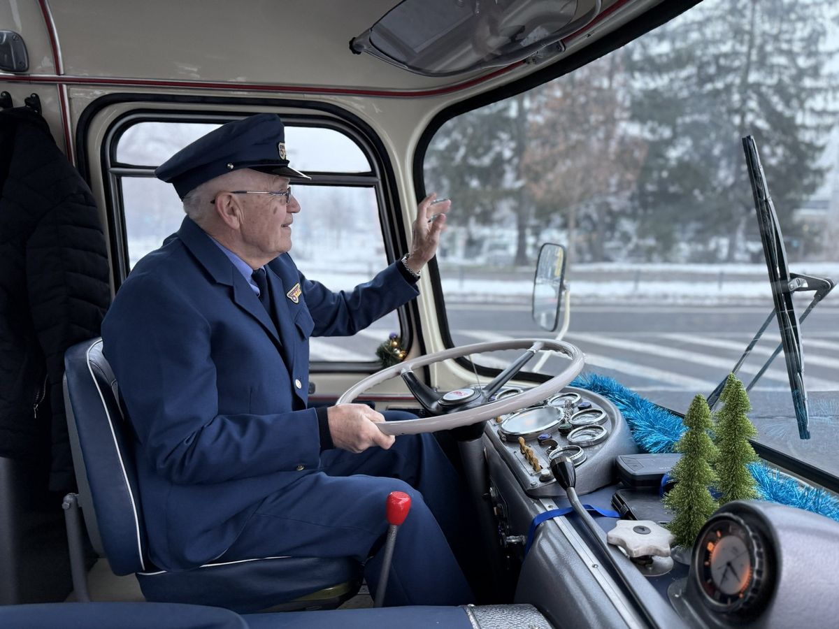 Vánoční autobusy v Českém Těšíně a Třinci, v MHD Chrudim pojede i Mikuláš