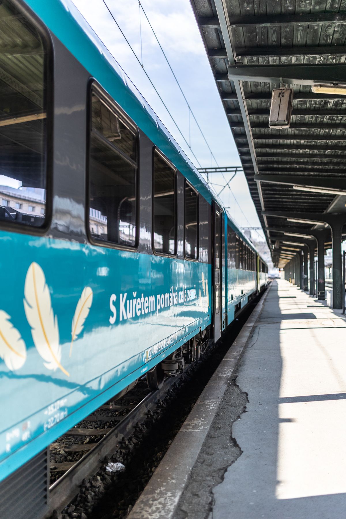 Stali jsme se spojencem sbírky Pomozte dětem, po Čechách jezdí vlak s Kuřetem