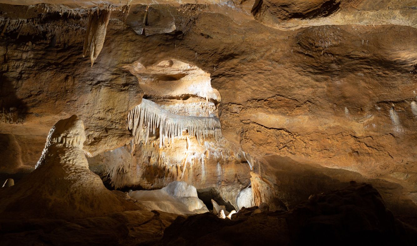 Koněpruské jeskyně