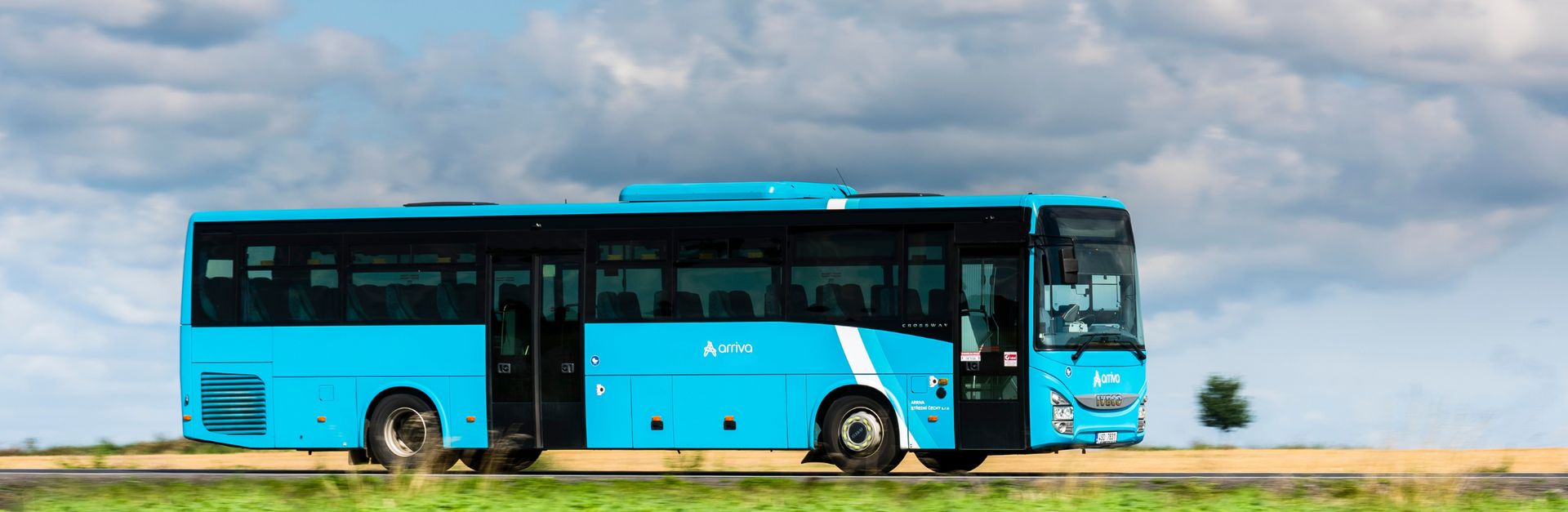Provoz autobusů a vlaků upraví podzimní prázdniny, státní svátek i změna času