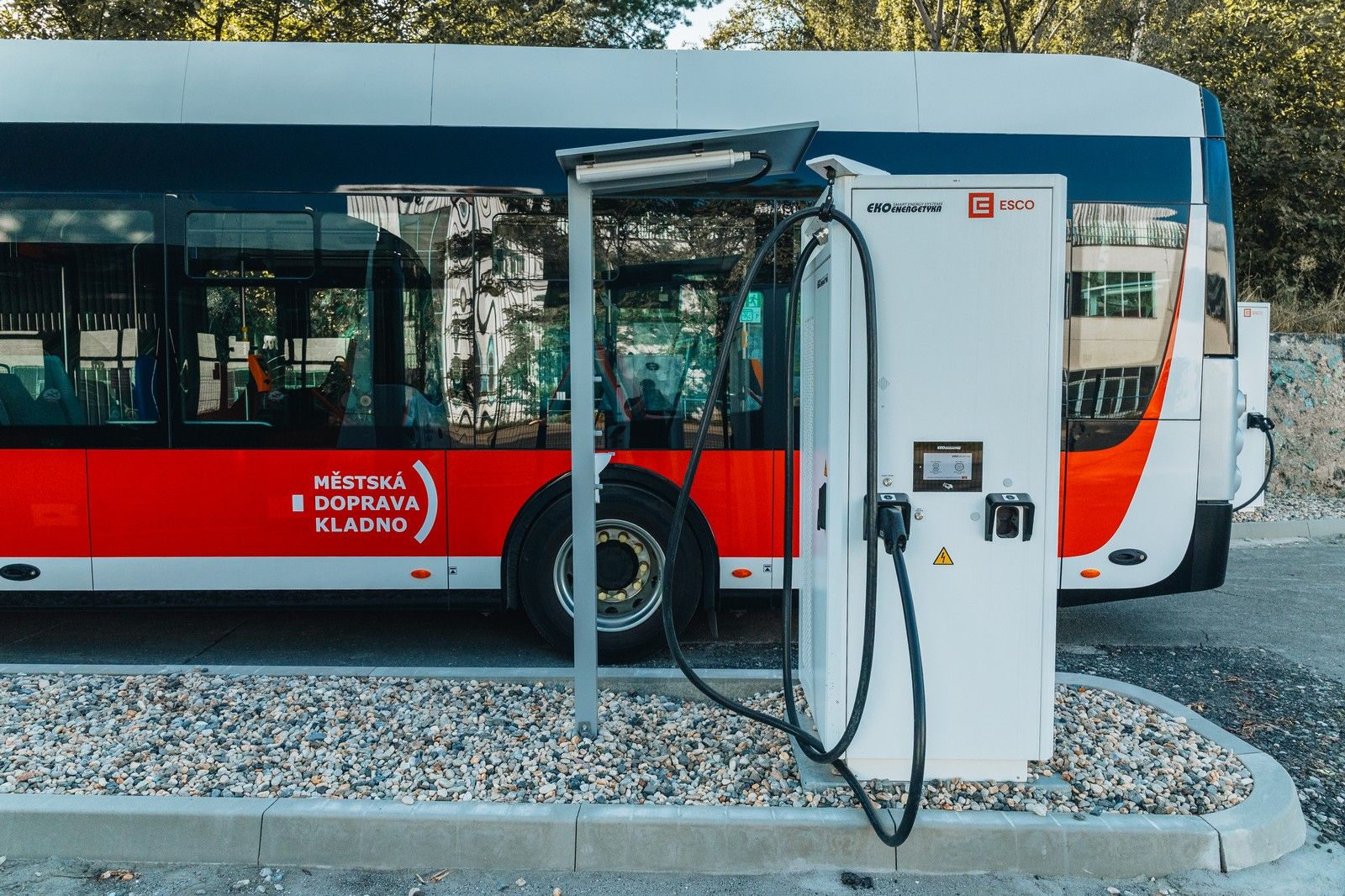 Na Kladensku bude cestující vozit Arriva City, slučuje se s ČSAD MHD Kladno