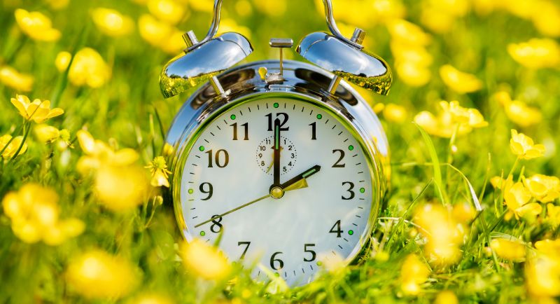 Změna času naše vlaky neovlivní, velikonoční svátky ale cestování pozmění