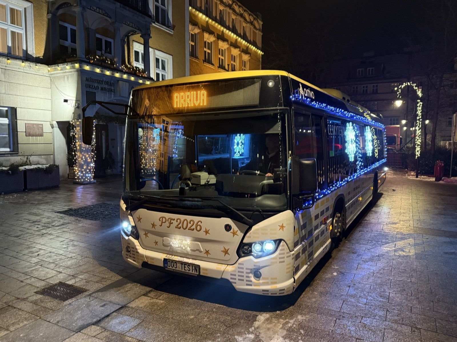 Vánoční autobusy v Českém Těšíně a Třinci, v MHD Chrudim pojede i Mikuláš